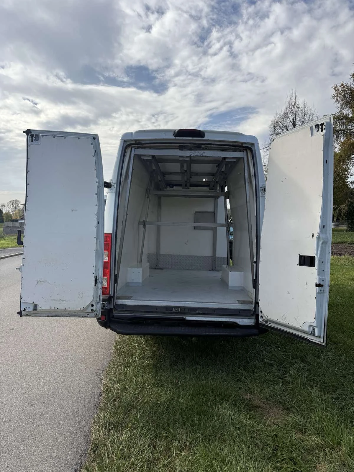 Iveco 35s13 2.3 ПЕРФЕКТЕН - изображение 5