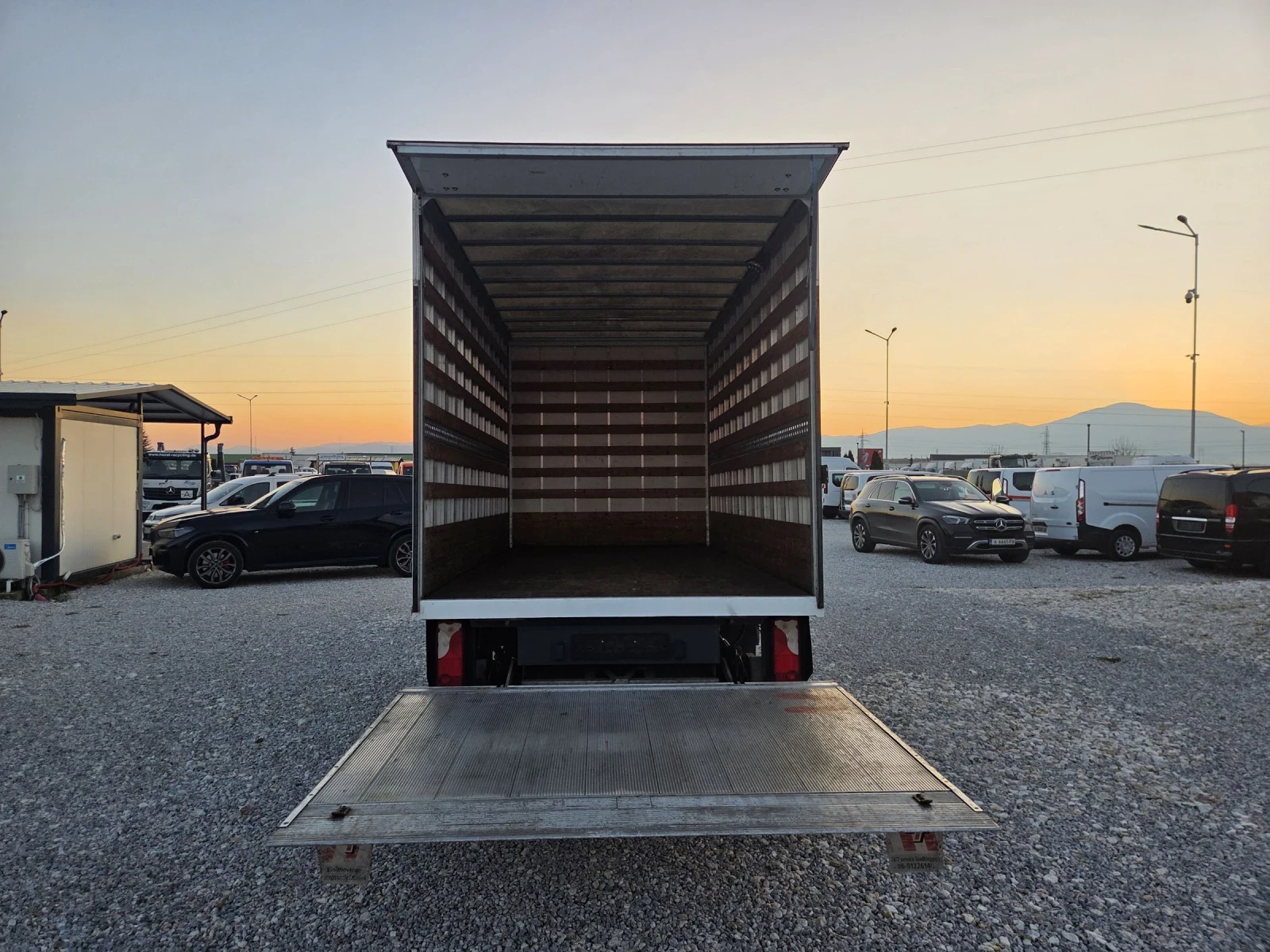 VW Crafter 2.0 TDI, ����� ����, ��������, �� 3.5 ���� | Mobile.bg � ����������� 13