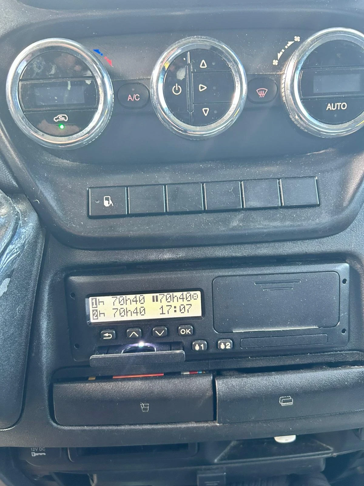 Iveco 35c17, снимка 4 - Бусове и автобуси - 53864158