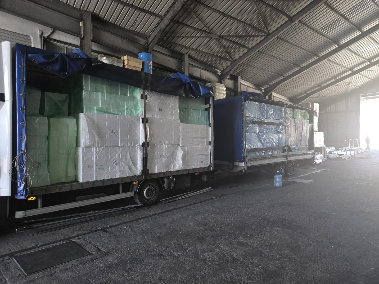 Iveco 35c17, снимка 11 - Бусове и автобуси - 53864158