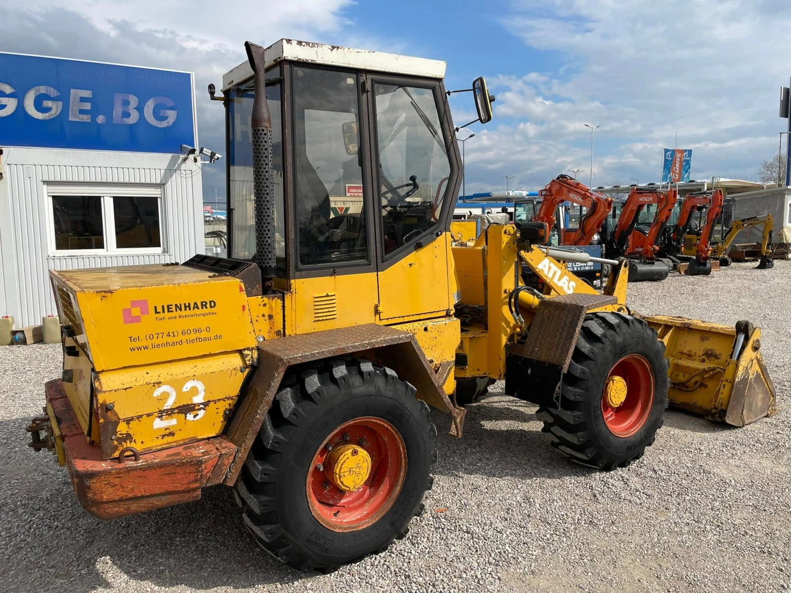   Atlas 72C | Mobile.bg   13