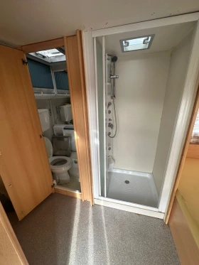 Каравана Knaus Sunshine, снимка 13