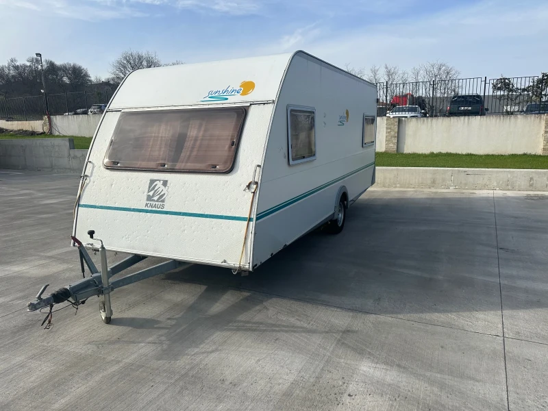 Каравана Knaus Sunshine, снимка 3 - Каравани и кемпери - 52473963