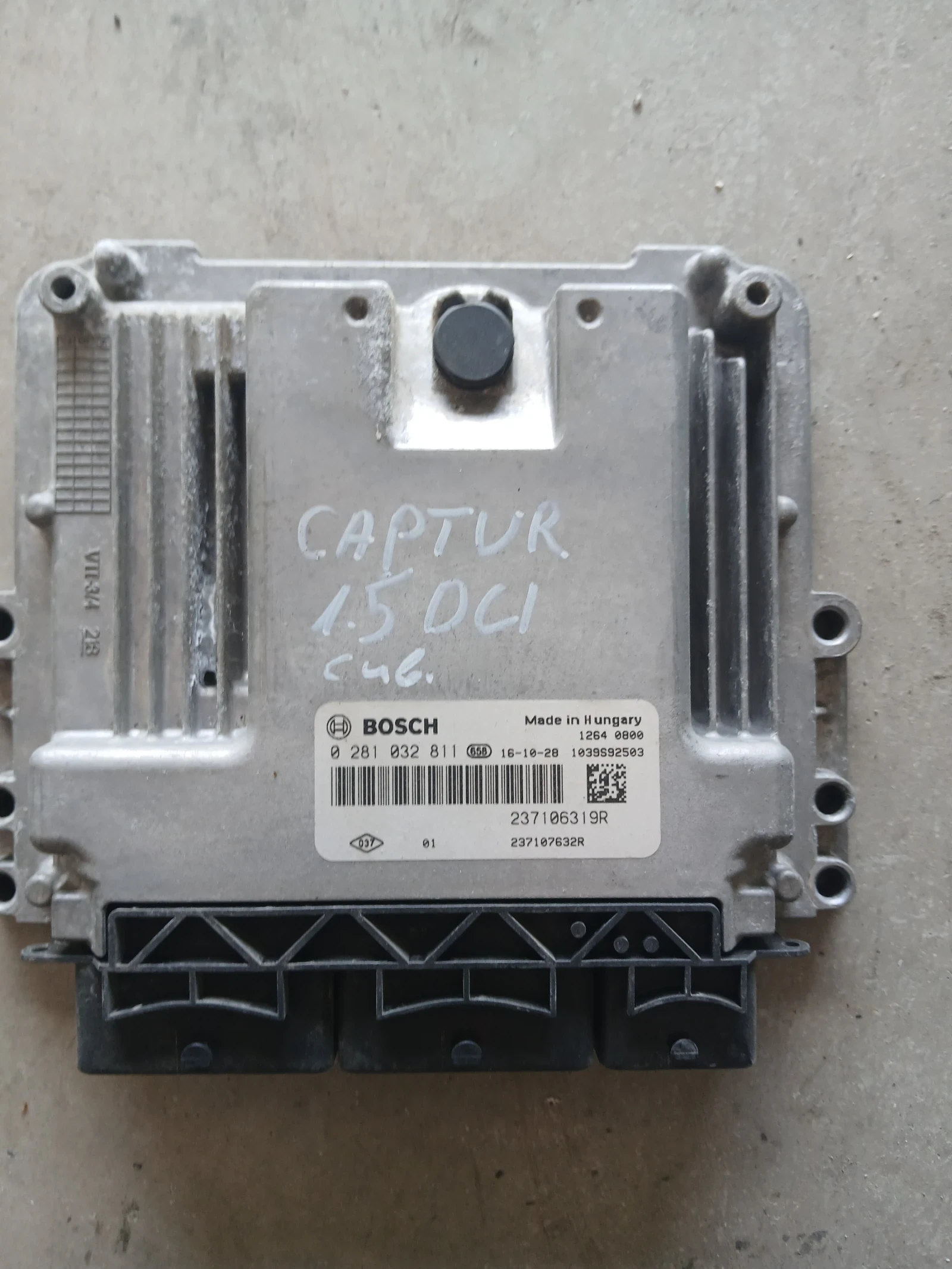  0 281 032 811 Компютър Renault Captur 237106319R