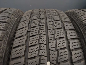 Гуми Зимни 205/65R15, снимка 3