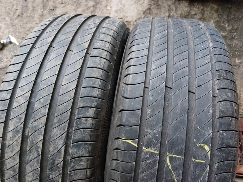 Гуми Летни 225/55R18, снимка 1 - Гуми и джанти - 36675448