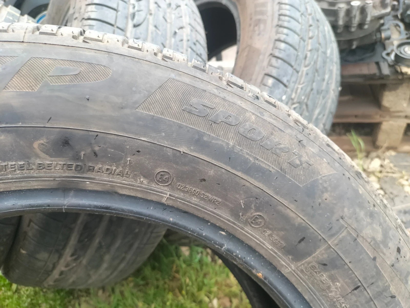Гуми Летни 235/60R18, снимка 4 - Гуми и джанти - 54478237