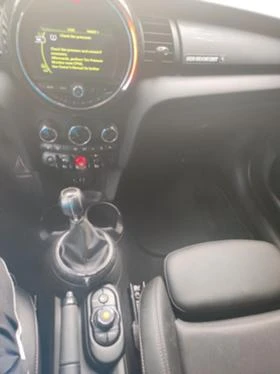 Mini Cooper JCW 1.5 L TwinTurbo, снимка 12