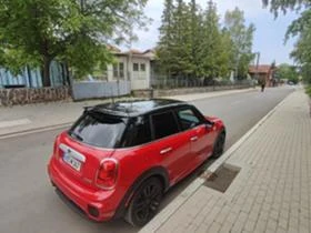 Mini Cooper JCW 1.5 L TwinTurbo, снимка 9
