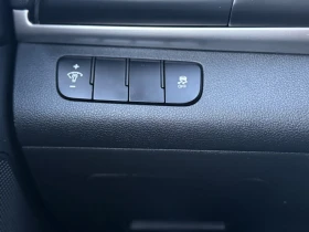 Hyundai Elantra Essential FWD* АвтоКреди* (ЦЕНА ДО БГ), снимка 15