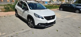 Peugeot 2008 1.2 GT LINE 1