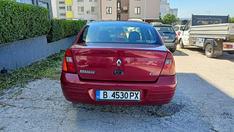 Renault Clio, снимка 6 - Автомобили и джипове - 46153095