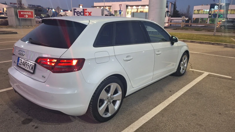 Audi A3 1.6 TDI, автоматик, , снимка 12 - Автомобили и джипове - 48367149