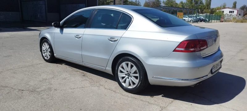 VW Passat, снимка 5 - Автомобили и джипове - 48481485