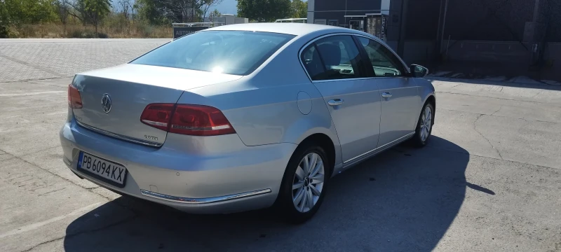 VW Passat, снимка 3 - Автомобили и джипове - 48481485