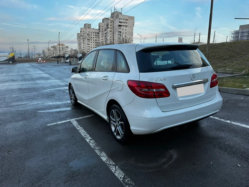 Mercedes-Benz B 180, снимка 6 - Автомобили и джипове - 49312924