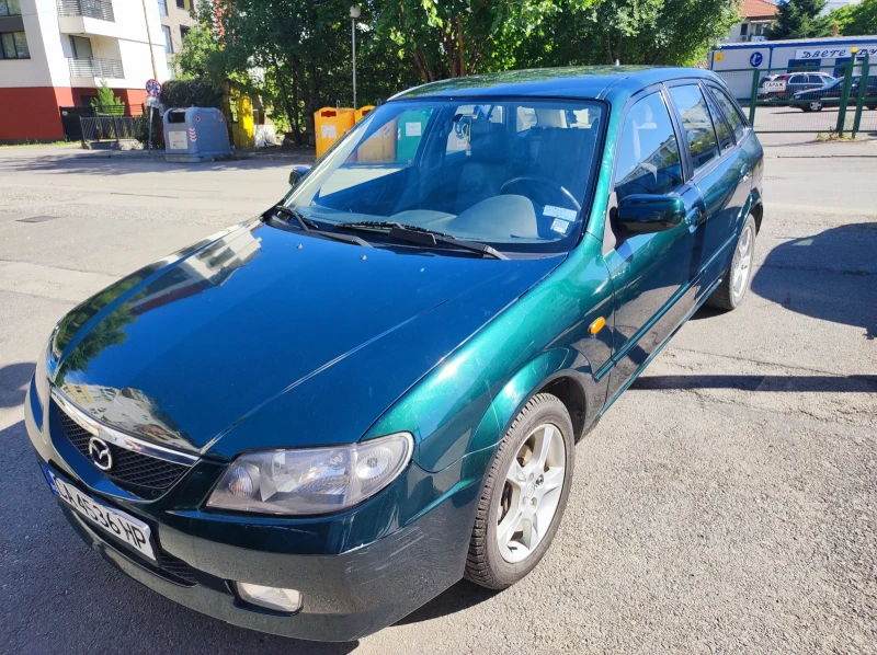 Mazda 323 F, снимка 4 - Автомобили и джипове - 52800540
