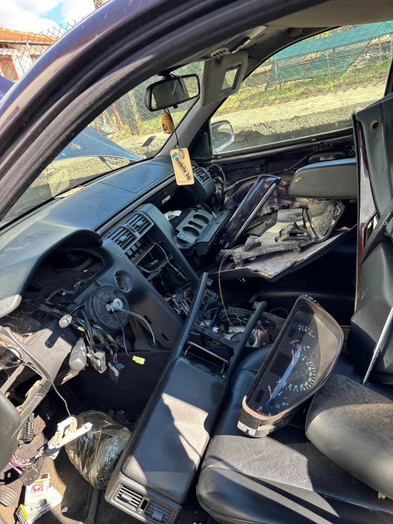 Mercedes-Benz E 220 Mercedes Benz E220 на части, снимка 4 - Автомобили и джипове - 52475796