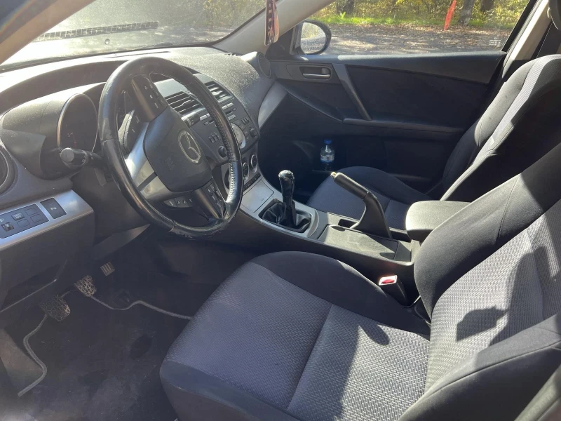Mazda 3, снимка 6 - Автомобили и джипове - 52314167