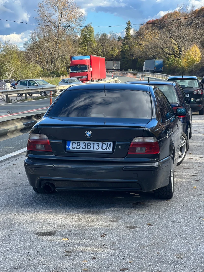 BMW 530, снимка 11 - Автомобили и джипове - 52486559