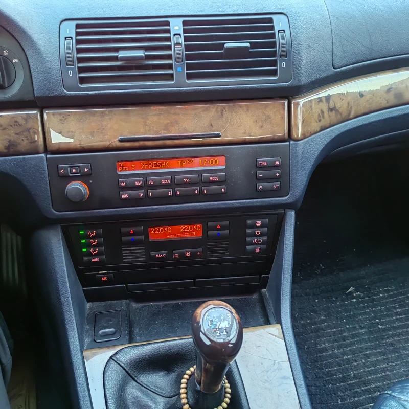 BMW 525 D, снимка 9 - Автомобили и джипове - 52572724