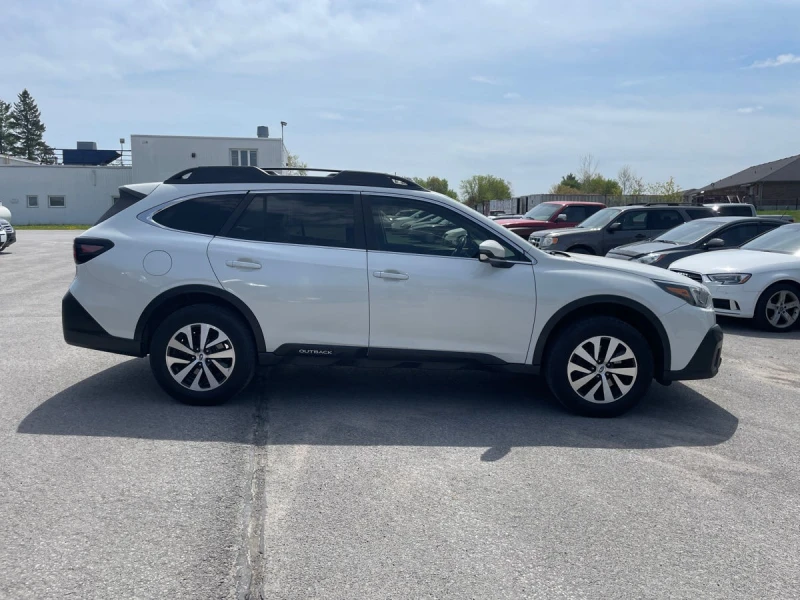 Subaru Outback * * CARFAX * * АВТО КРЕДИТ * * , снимка 3 - Автомобили и джипове - 52792995