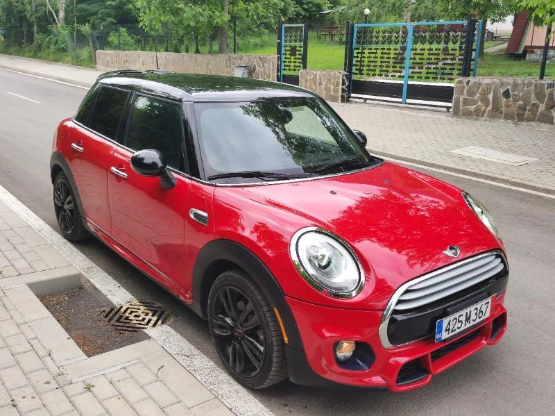 Mini Cooper JCW 1.5 L TwinTurbo, снимка 2 - Автомобили и джипове - 36608113