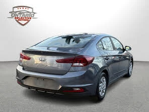 Hyundai Elantra Essential FWD* АвтоКреди* (ЦЕНА ДО БГ), снимка 5 - Автомобили и джипове - 53952107
