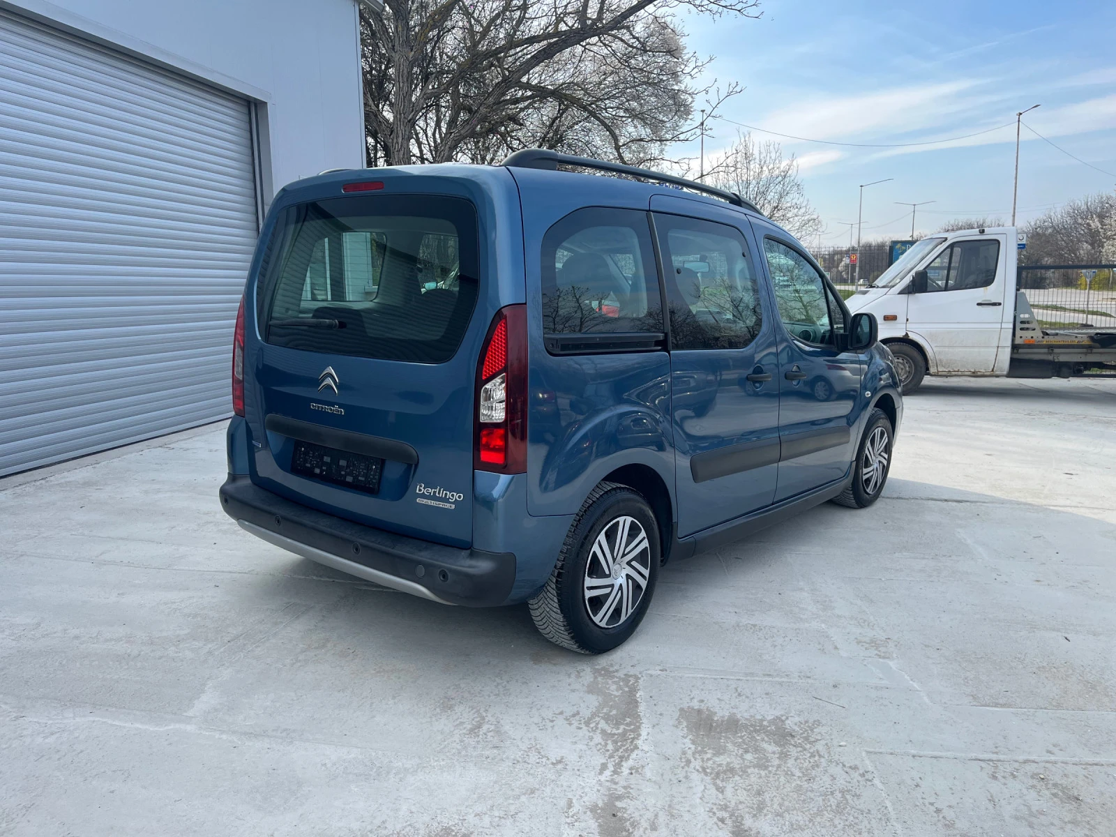 Citroen Berlingo Автоматик - изображение 5