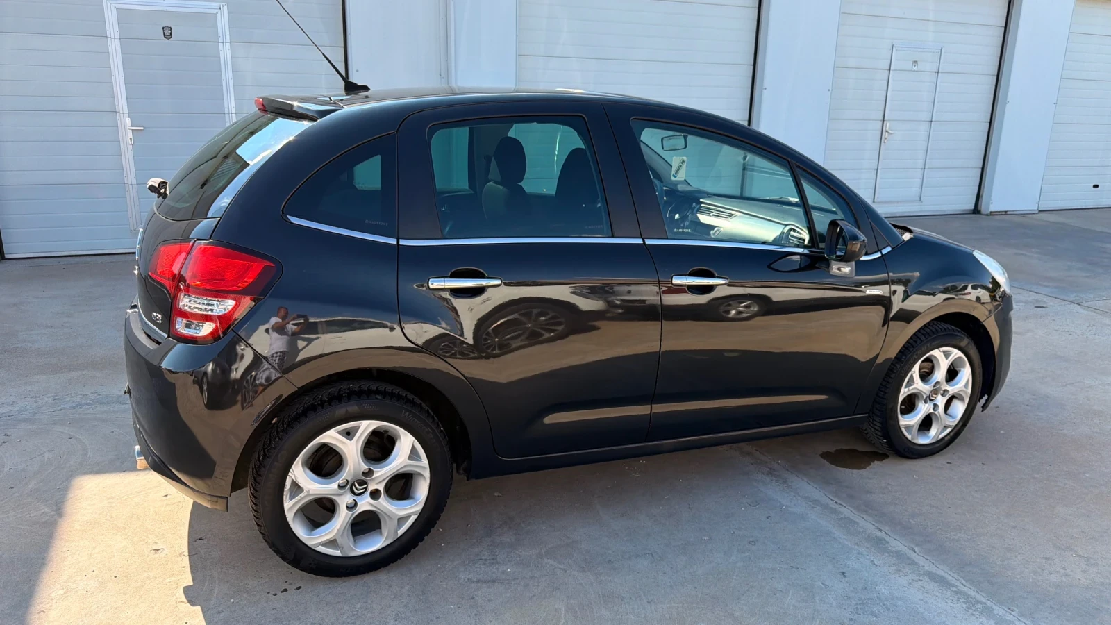 Citroen C3 1.4i 95k.c* PANORAMA* UNIKAT* , снимка 13 - Автомобили и джипове - 45445090