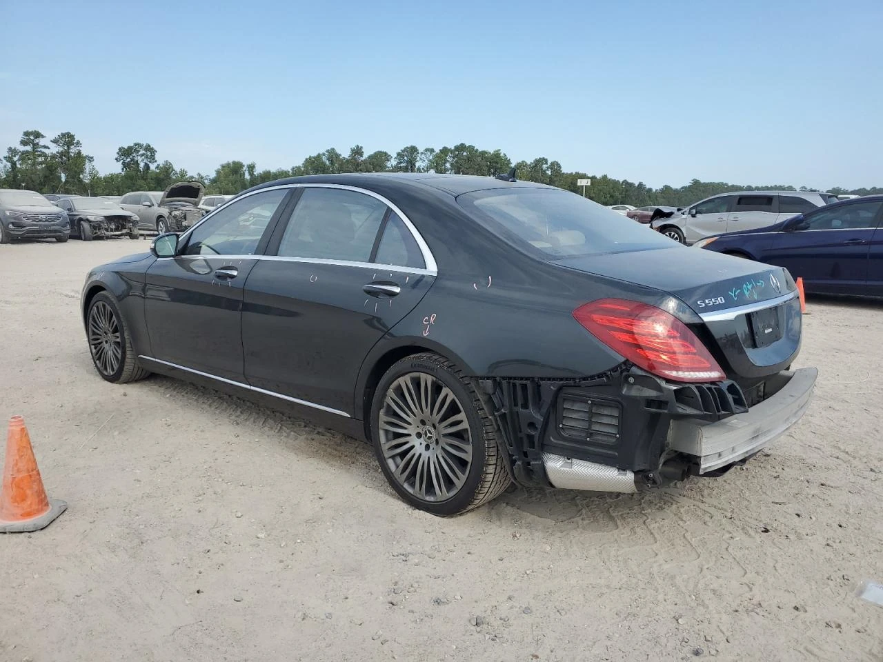 Mercedes-Benz S 550  - изображение 2