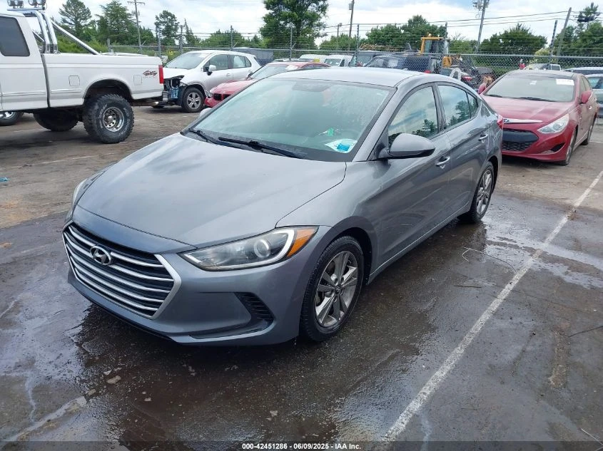 Hyundai Elantra 2.0L I-4 DOHC, VVT, 147HP Front Wheel Drive - изображение 2