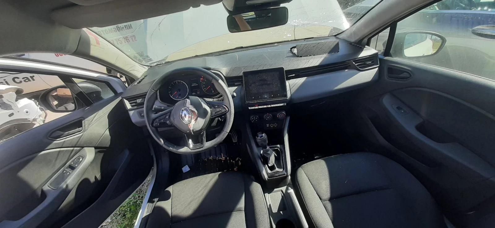 Renault Clio 1.0 i - изображение 7