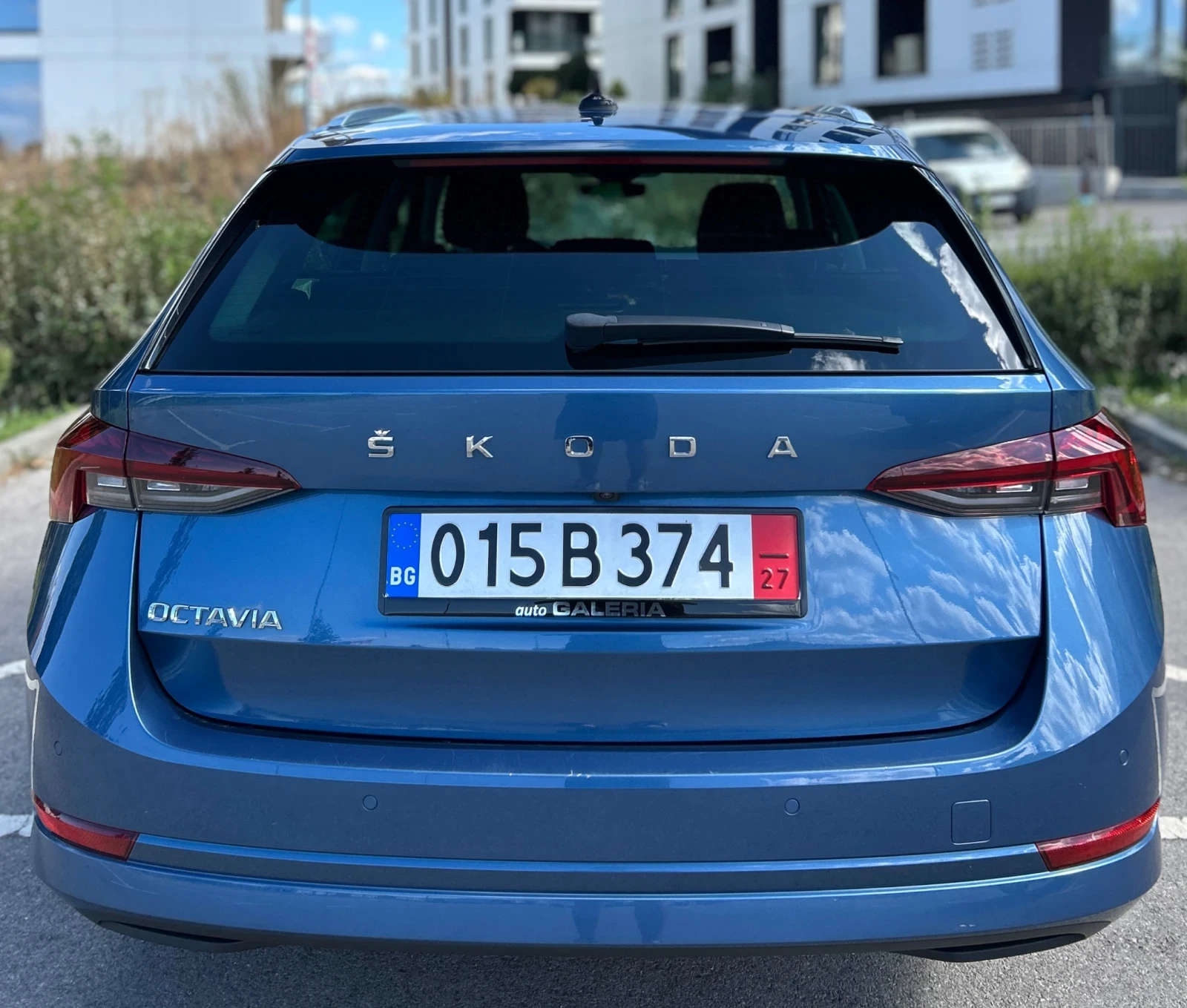 Skoda Octavia 2.0TDI* MATRIX*  - изображение 9