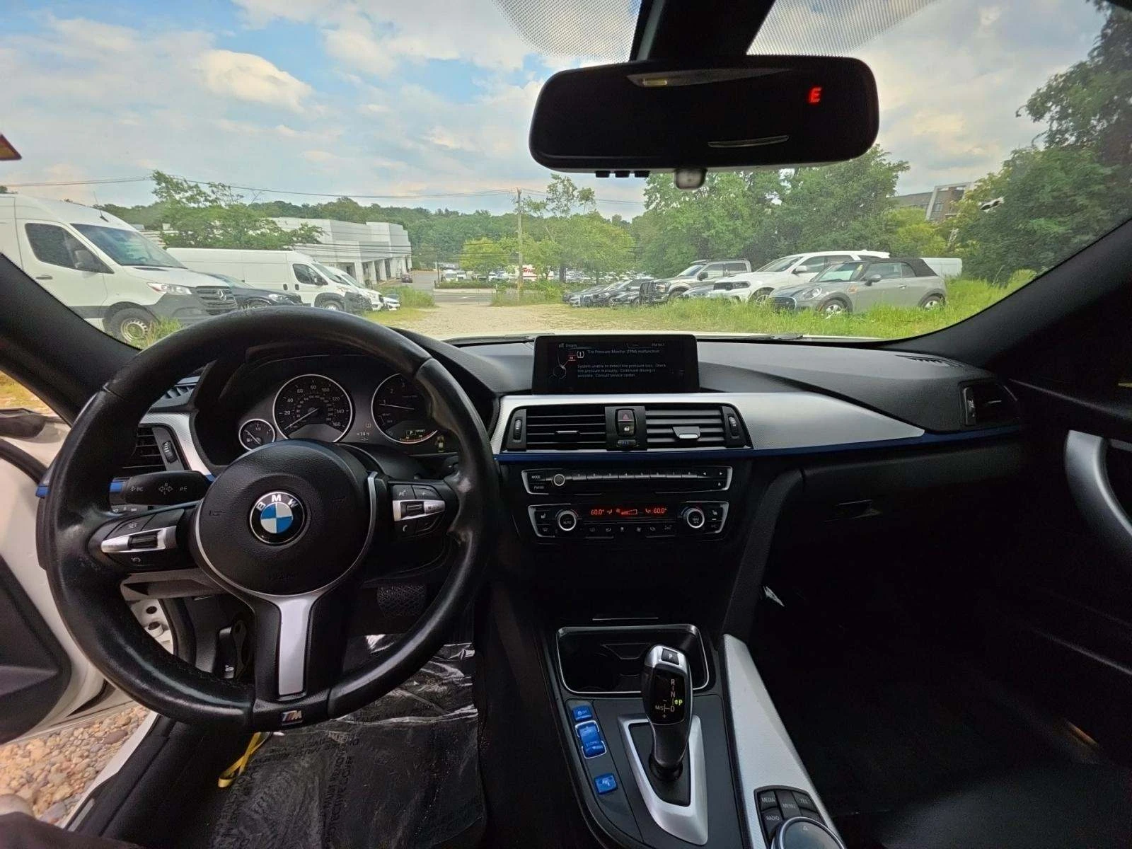 BMW 335 i* xDrive* M-PACK* ZF* RECARO* ПОДГРЕВИ - изображение 7