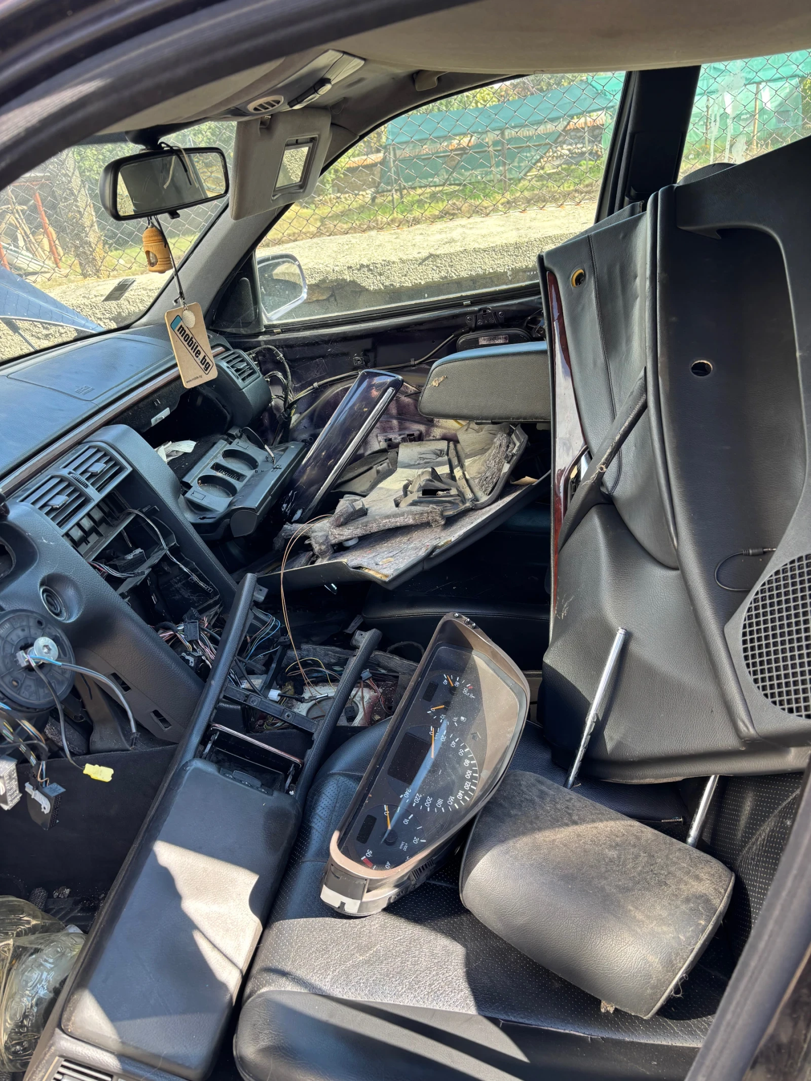 Mercedes-Benz E 220 Mercedes Benz E220 на части | Mobile.bg — изображение 3