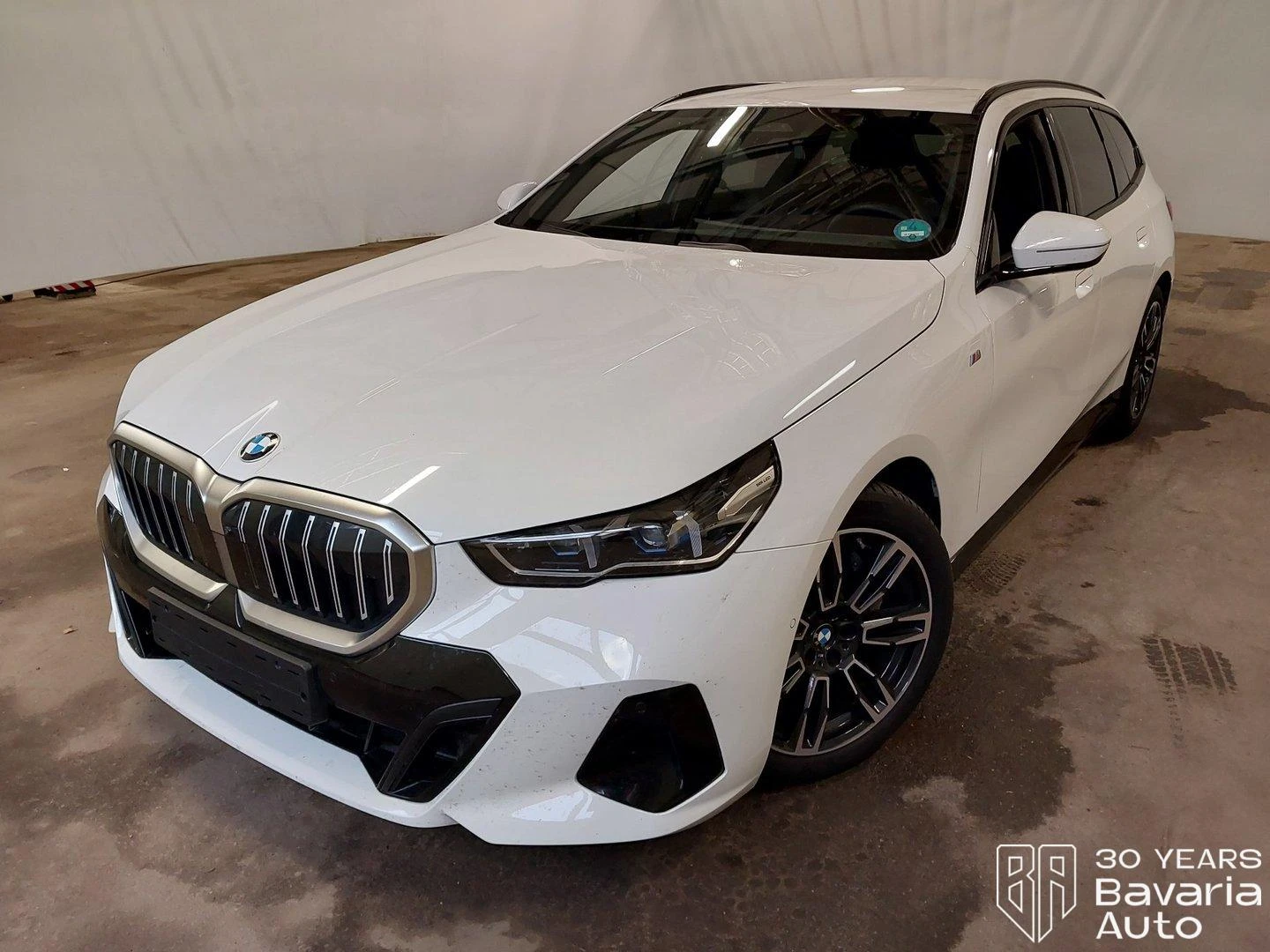 BMW 540 d xDrive Touring M Sport Paket Steptronic | Mobile.bg   1