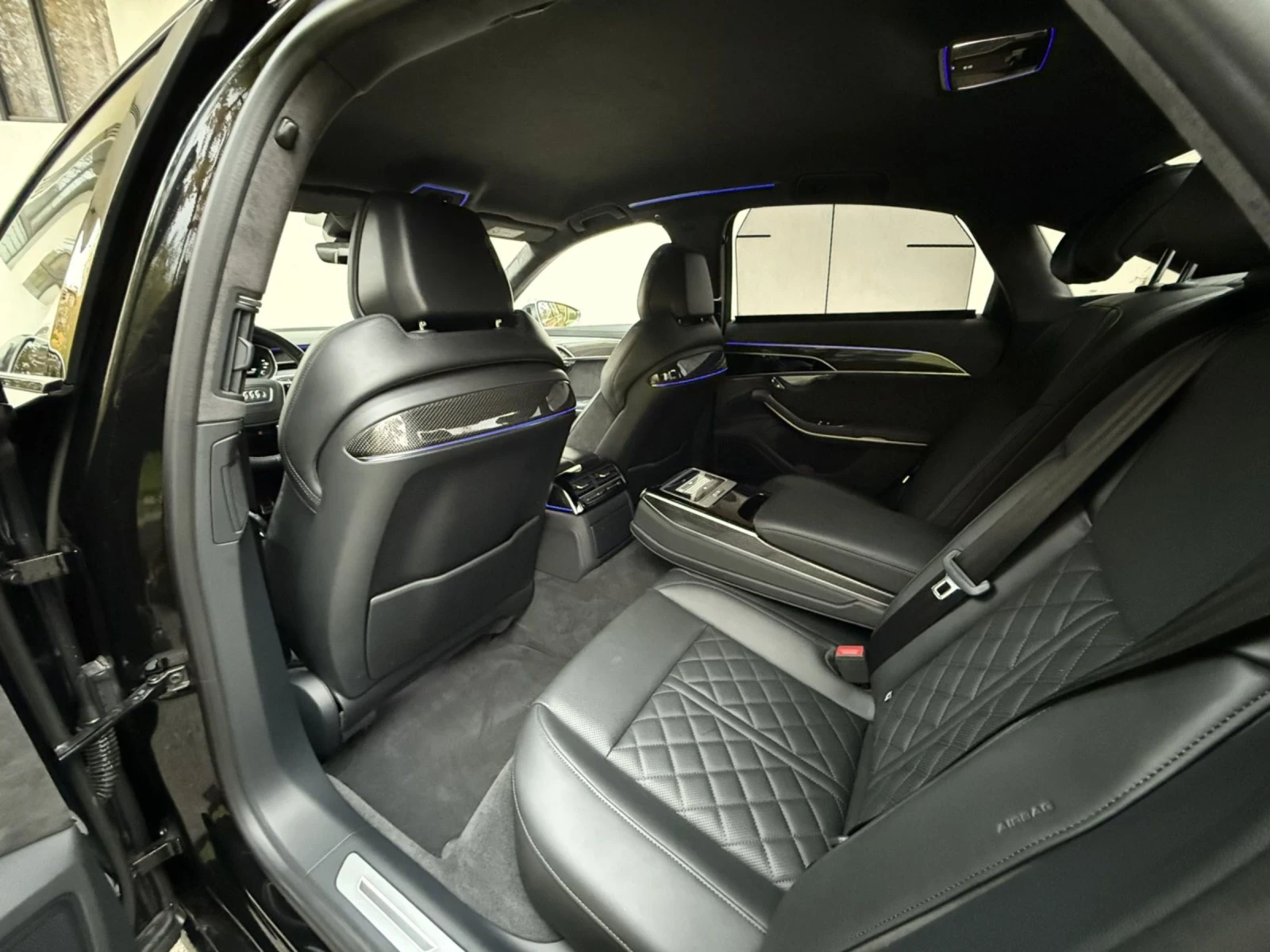 Audi S8 4.0TFSI / CERAMIC BRAKES / 68000 | Mobile.bg   11