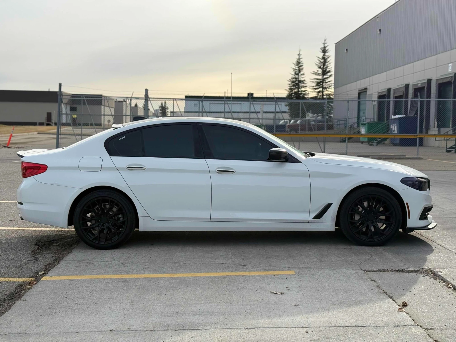 BMW 530 XDRIVE * * CARFAX * *   * *  | Mobile.bg   3