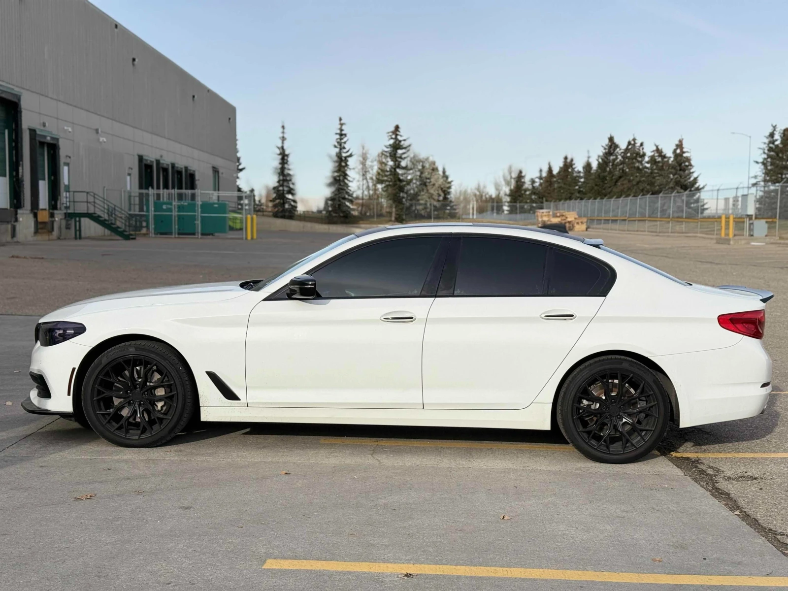 BMW 530 XDRIVE * * CARFAX * *   * *  | Mobile.bg   4