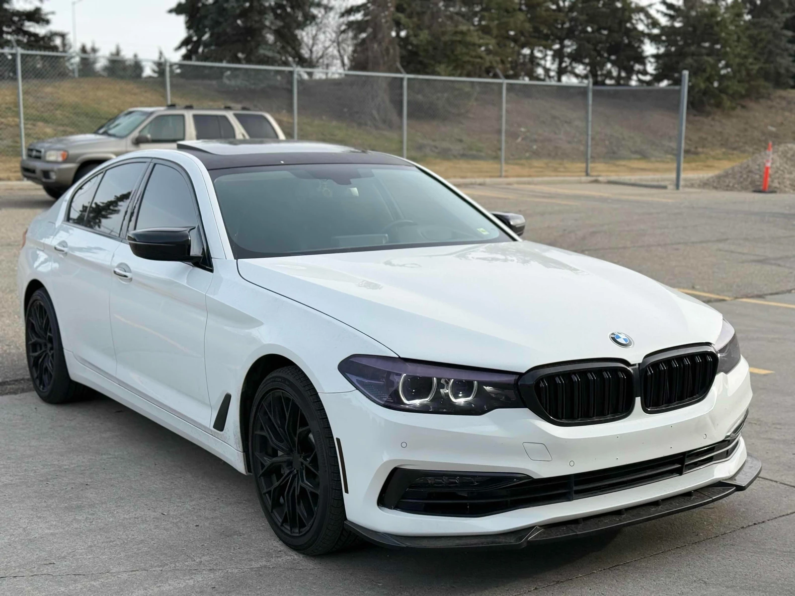 BMW 530 XDRIVE * * CARFAX * *   * *  | Mobile.bg   2