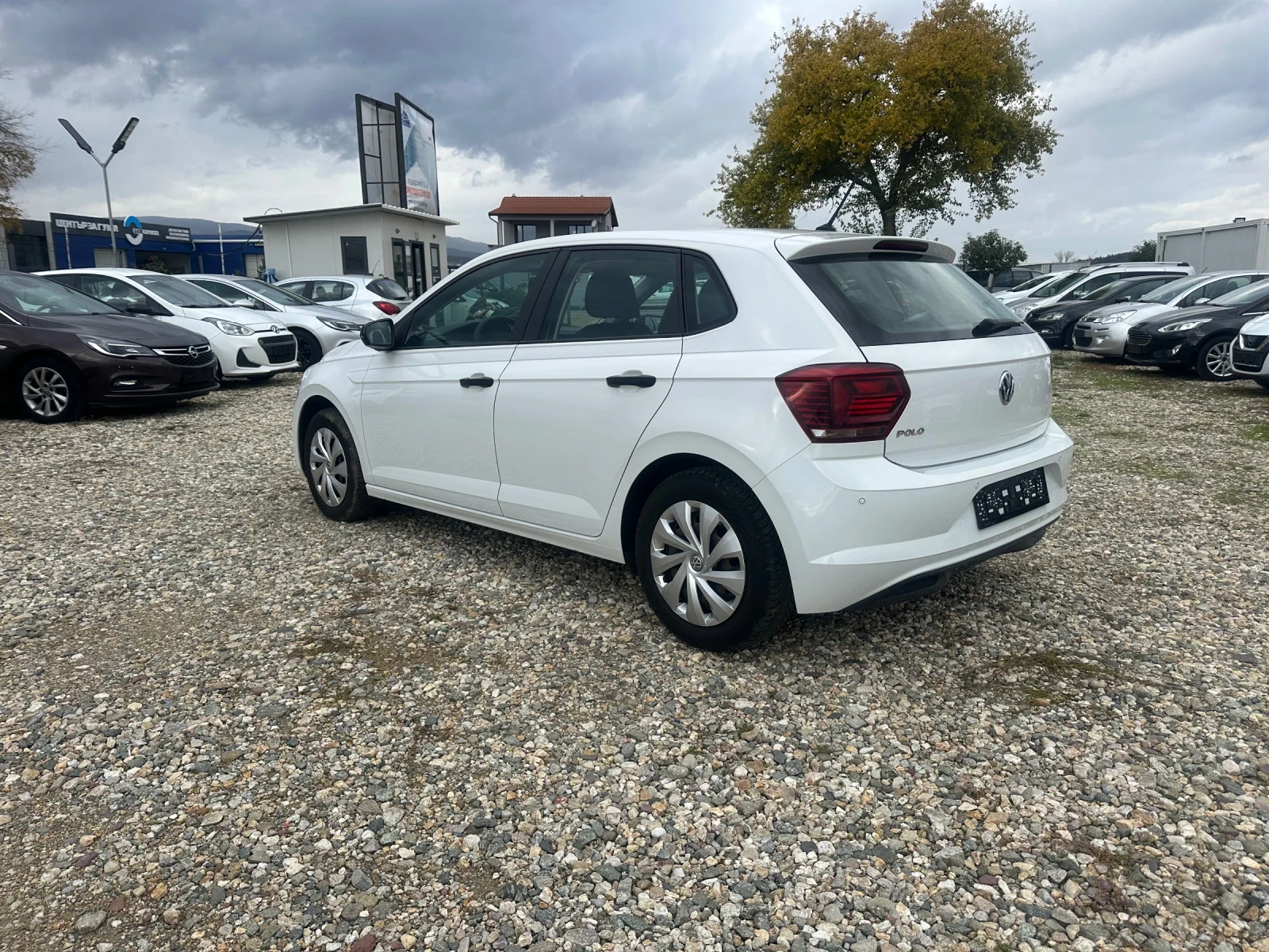 VW Polo 1, 0 MPI Trendline - изображение 5