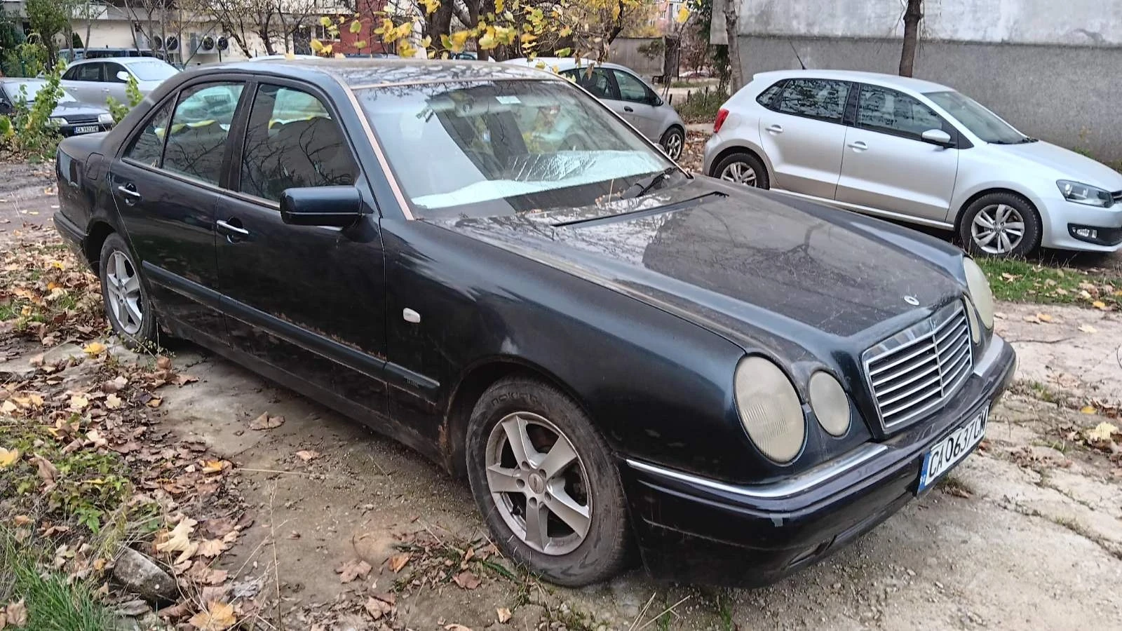 Mercedes-Benz E 200  - изображение 8