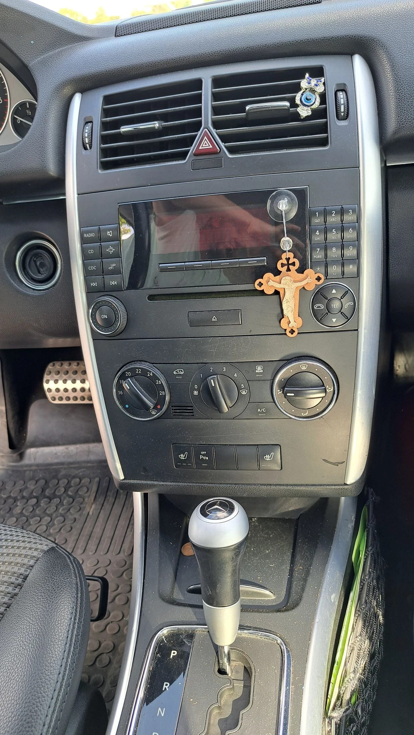 Mercedes-Benz B 200  - изображение 7