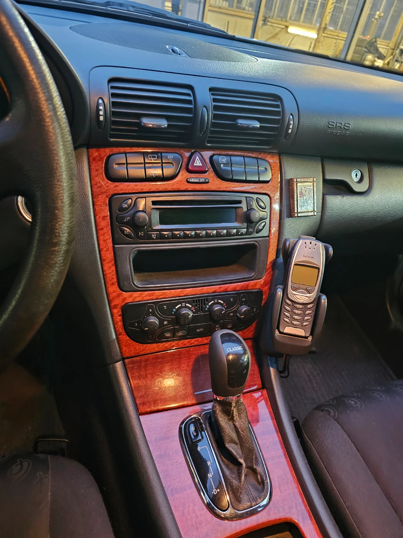 Mercedes-Benz C 220  - изображение 10