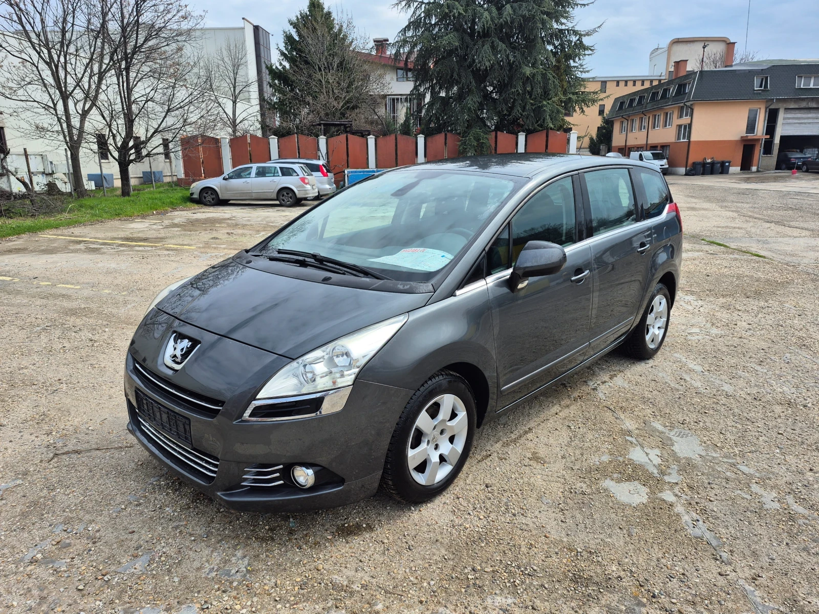 Peugeot 5008 1.6 HDI 110 КС