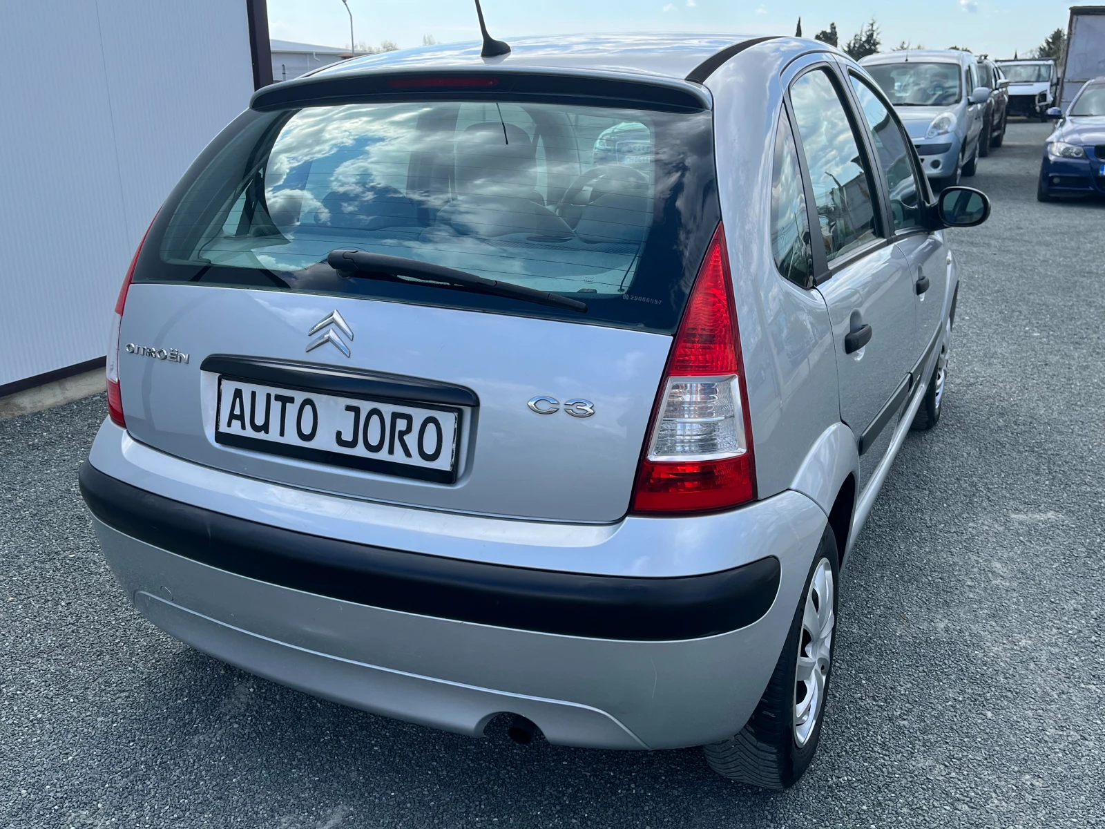 Citroen C3 1.1i-181х.км., снимка 4 - Автомобили и джипове - 54192883