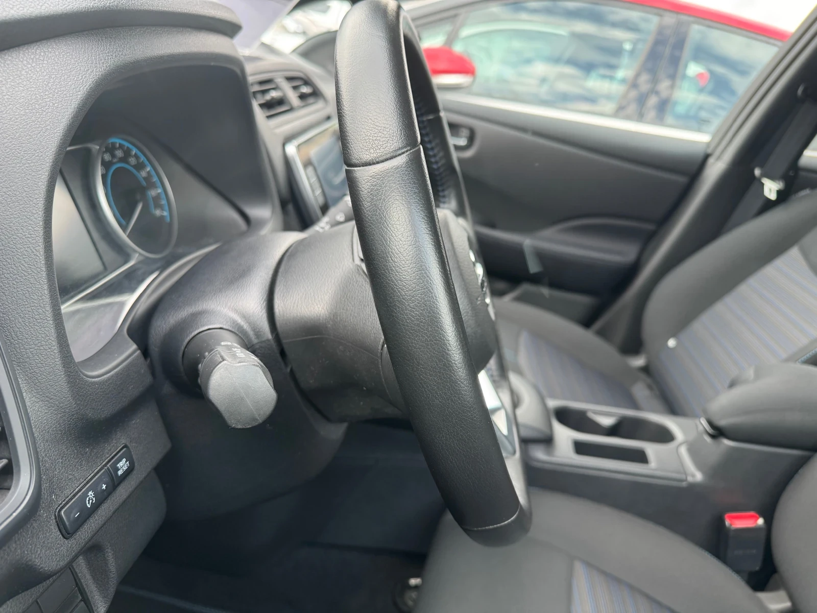 Nissan Leaf  ACENTA 2 броя, снимка 10 - Автомобили и джипове - 54446736