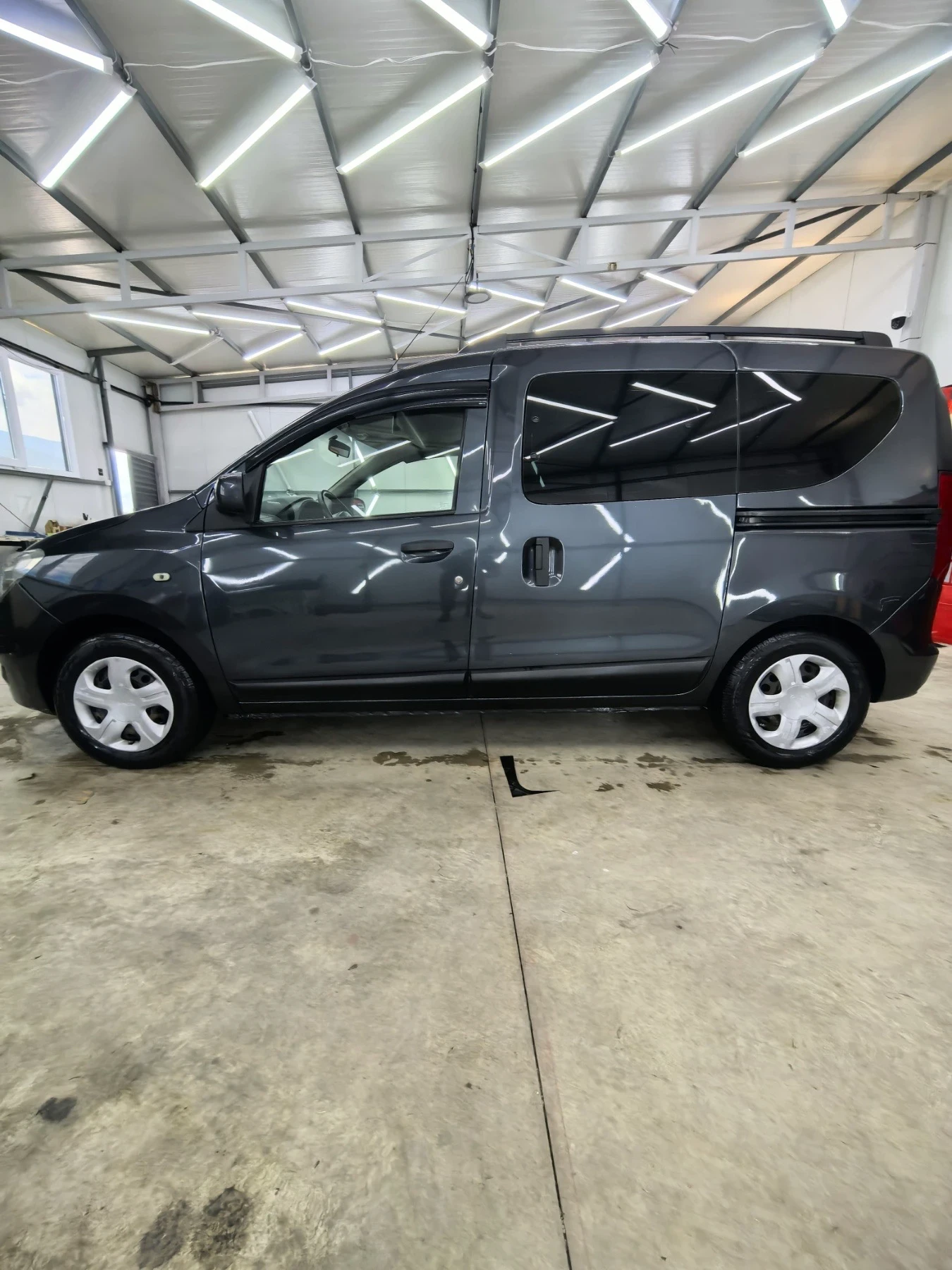 Dacia Dokker Dacia Dokker 1.5dci 90к.5-места! Кли матик! Навига, снимка 6 - Автомобили и джипове - 54626209
