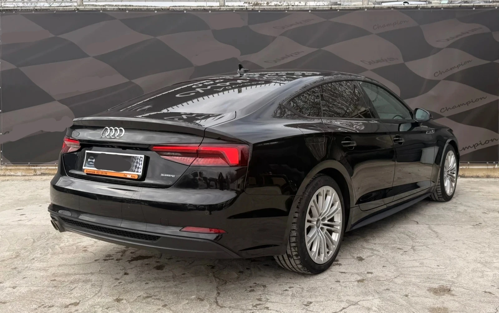 Audi A5, снимка 2 - Автомобили и джипове - 54713298
